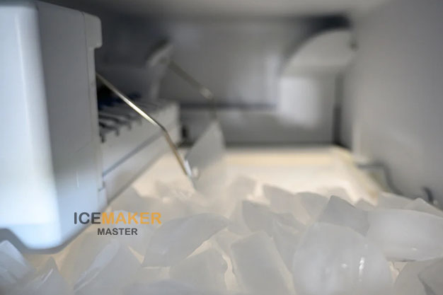 how ice maker works